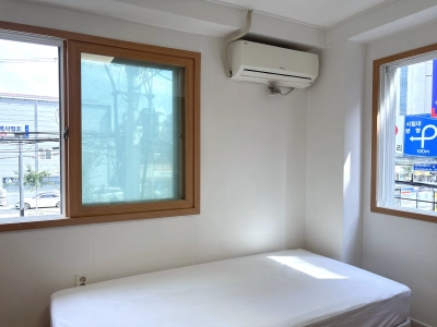 house image 1