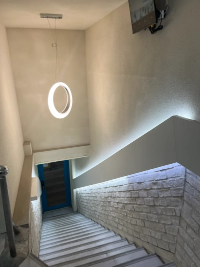 house image 2
