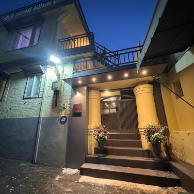 house image 1