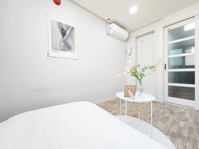 house image 3