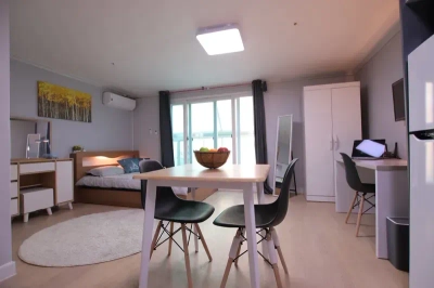 house image #1