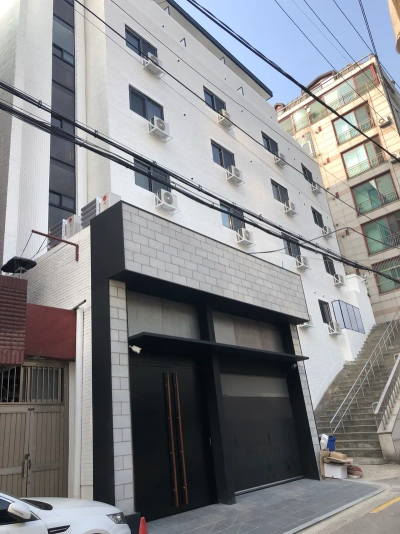 house image #2