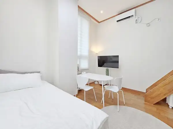 house image 7