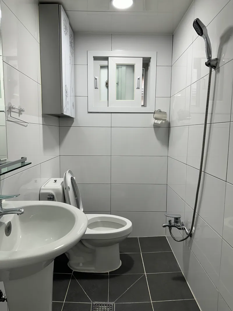 house image 9