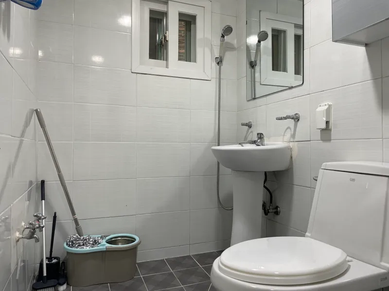 house image 5
