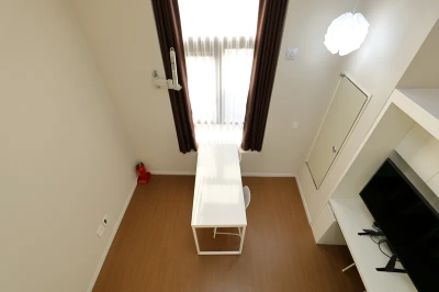 house image #2