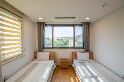 house image 4