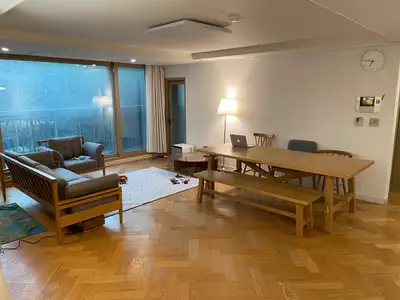 house image 4