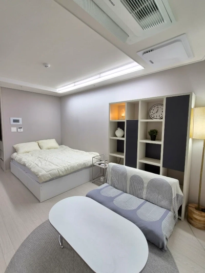 house image 1