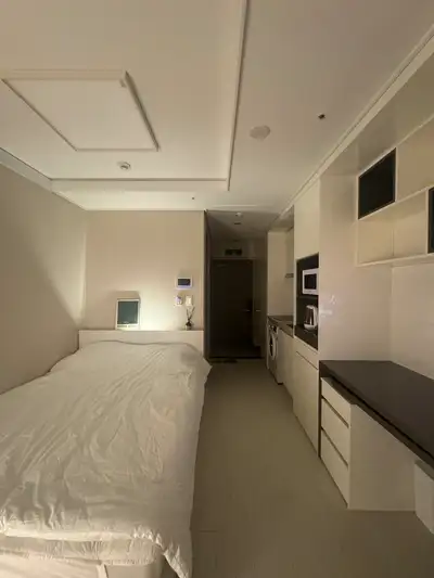 house image 3
