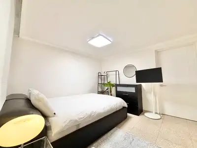 house image 1