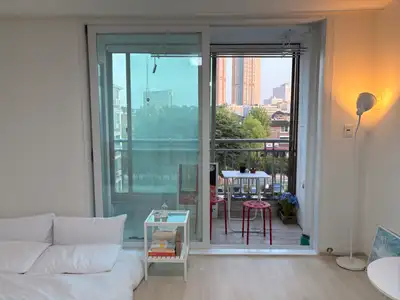 house image 1