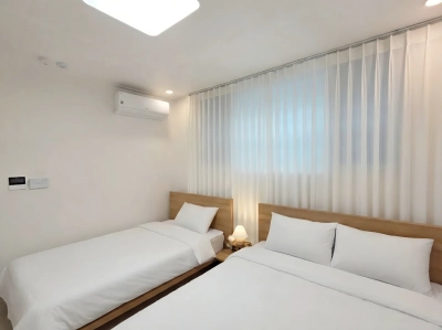house image 4