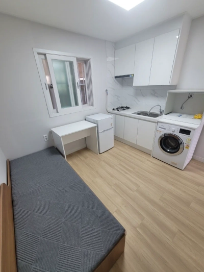 house image 3