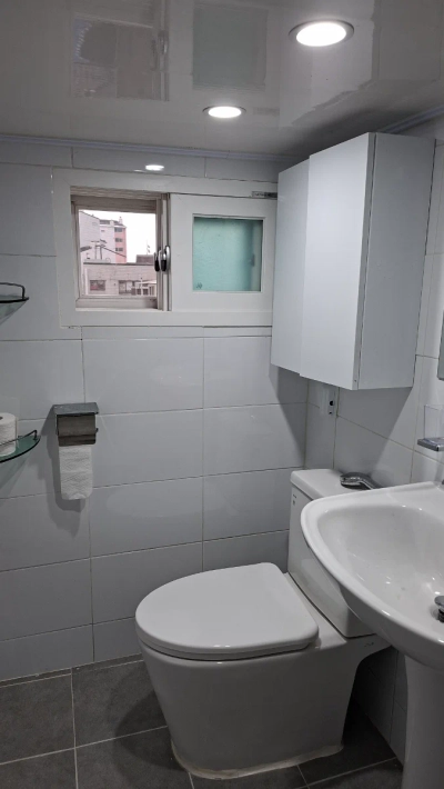 house image 4