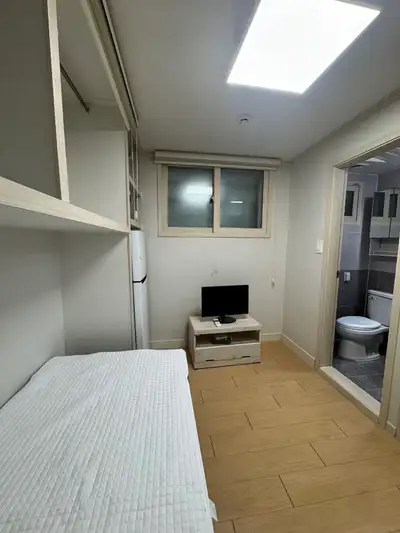 house image 1