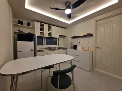 house image 2