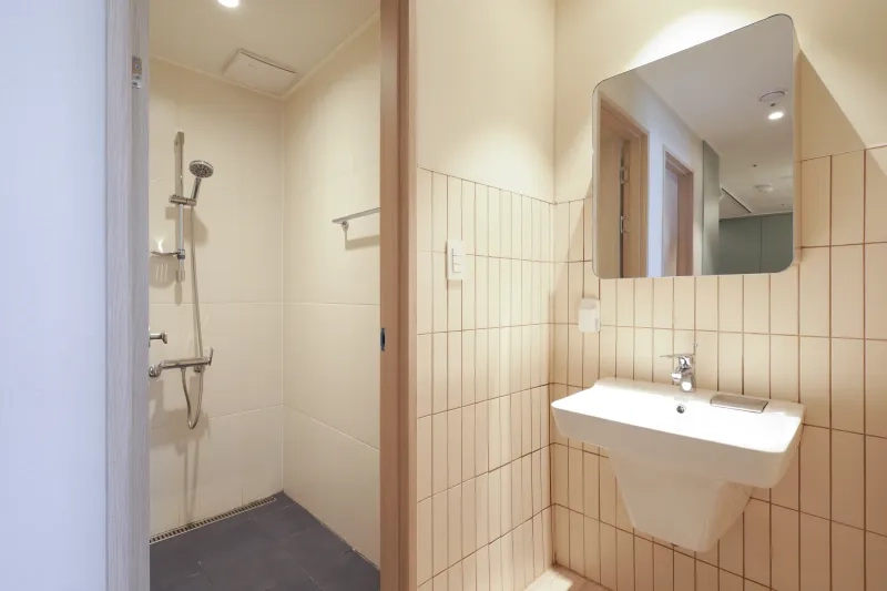 house image 7