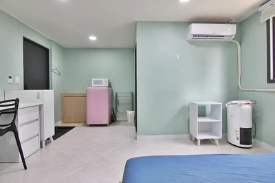 house image 3
