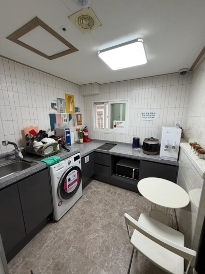 house image 4