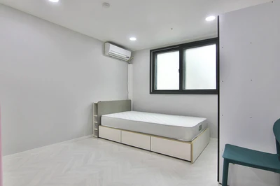 house image 3