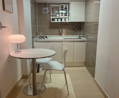 house image 1