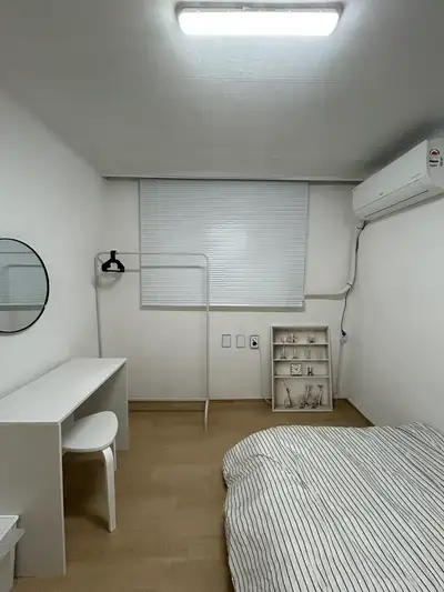 house image 3