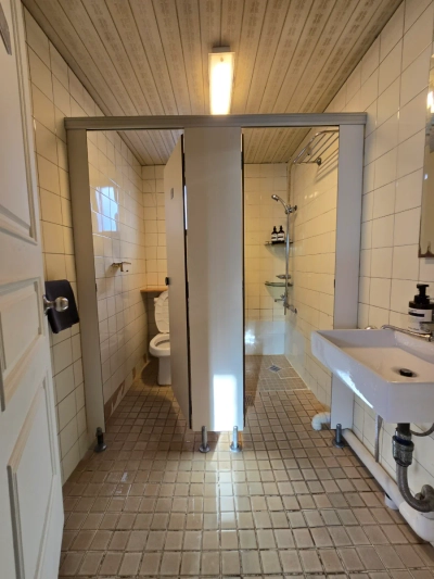 house image 3