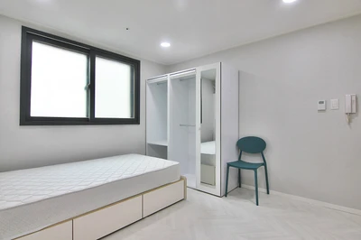 house image 1
