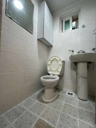 house image 3
