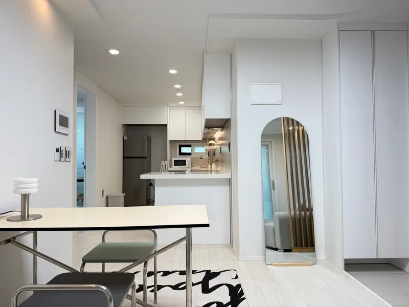 house image 1