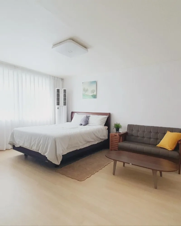 house image 0