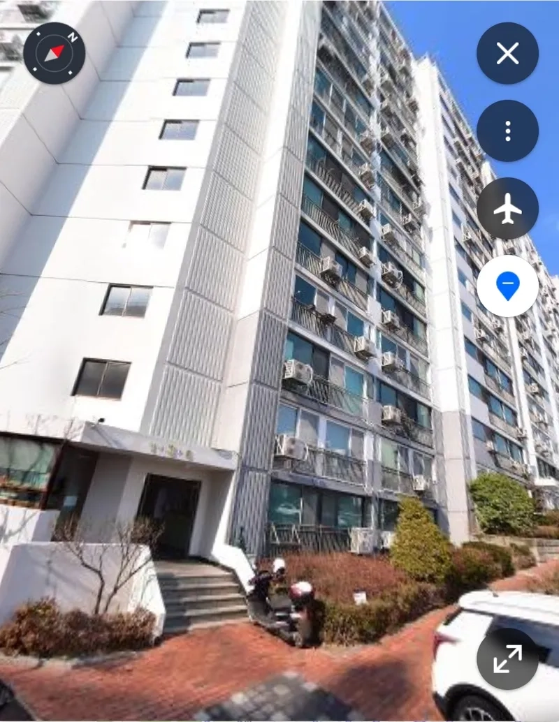house image 6