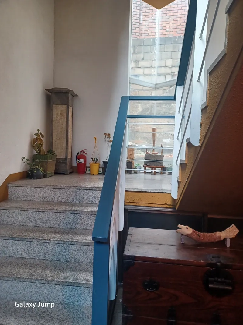 house image 7