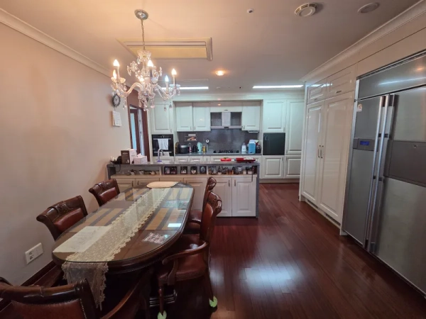 house image 1