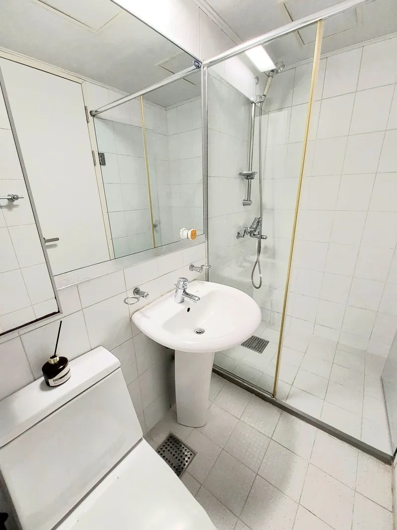 house image 7