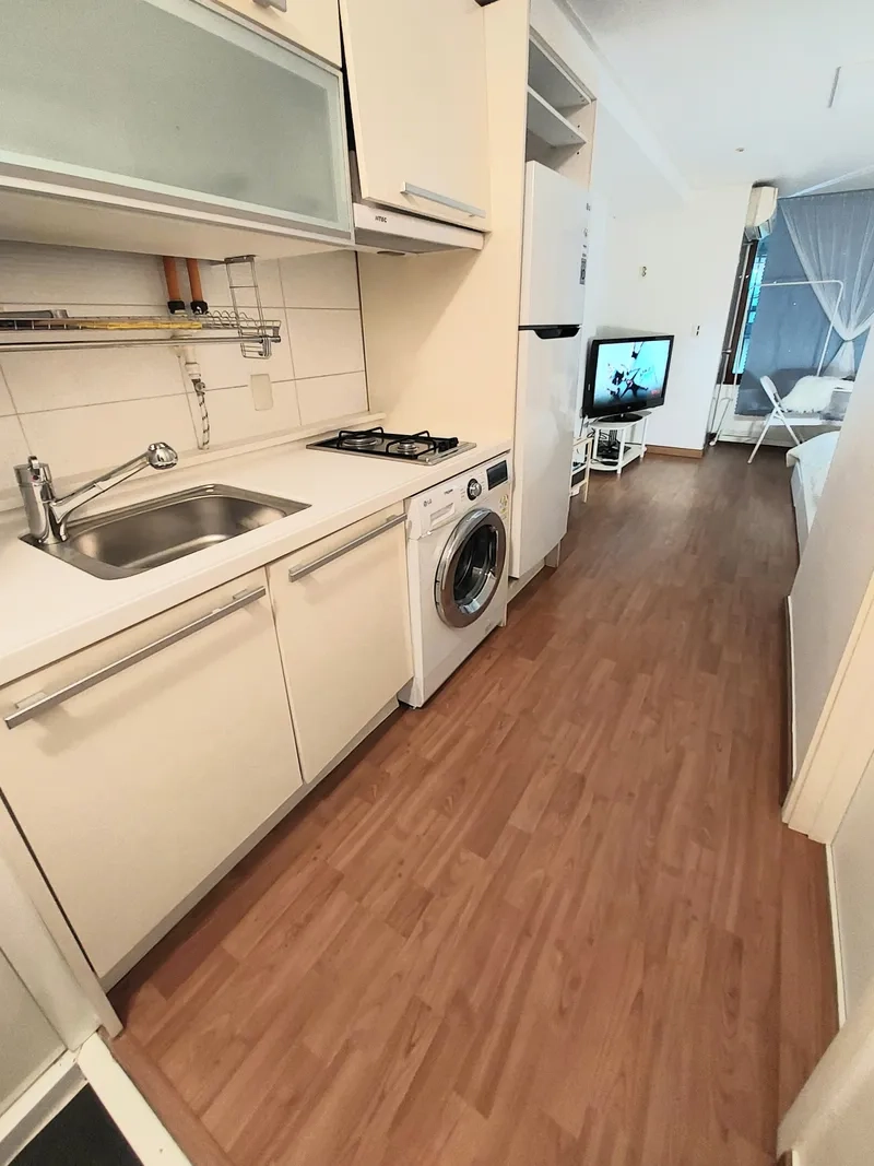 house image 3