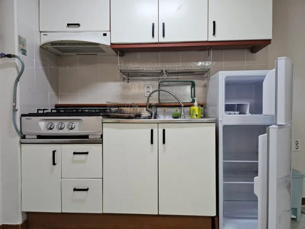 house image 1