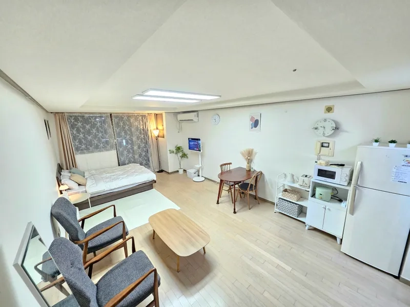 house image 2