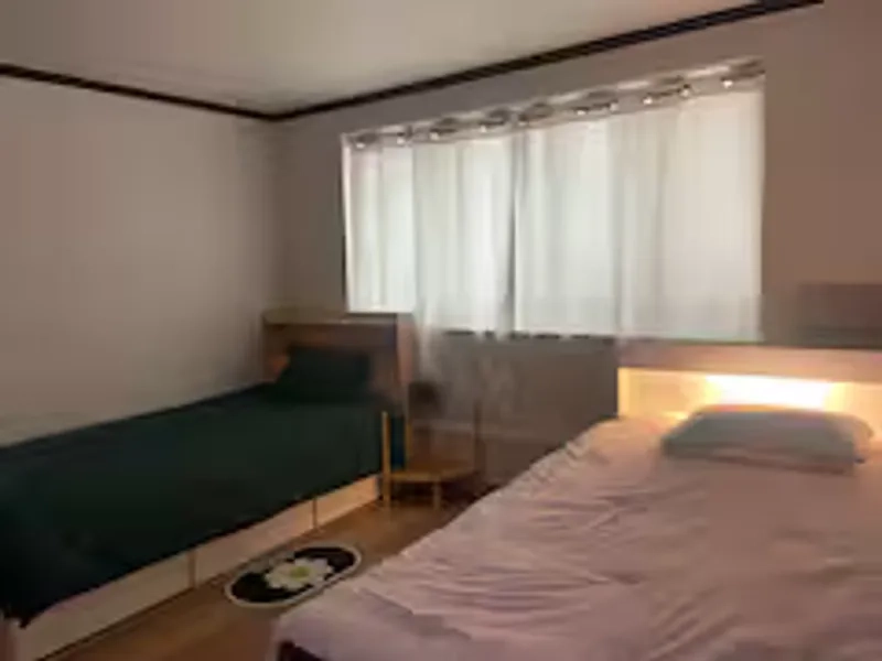 house image 4