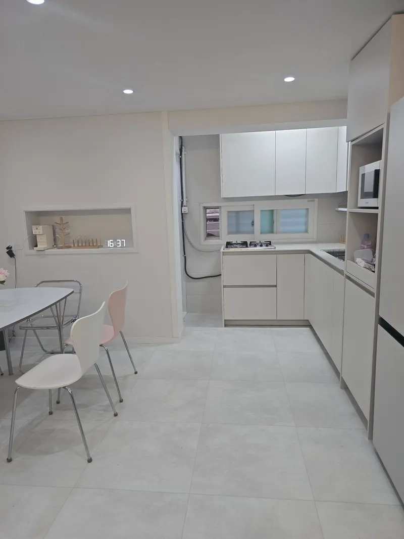 house image 1