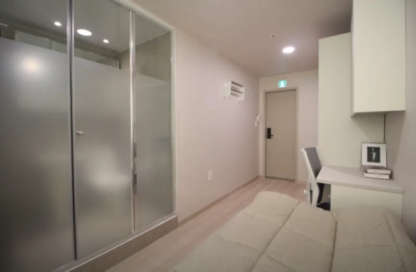 house image 0