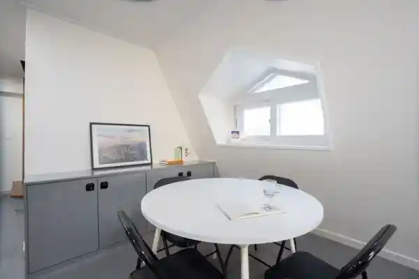 house image 16