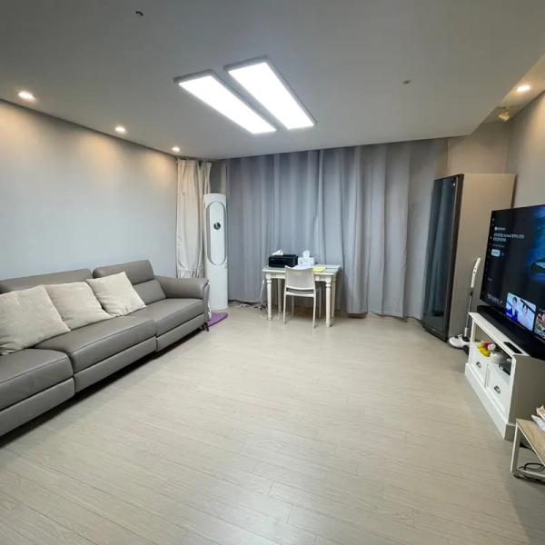 house image 2