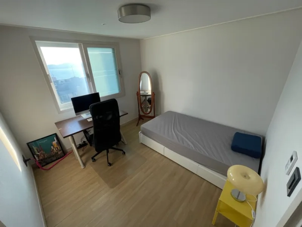 house image 8