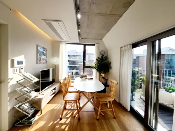 house image 0