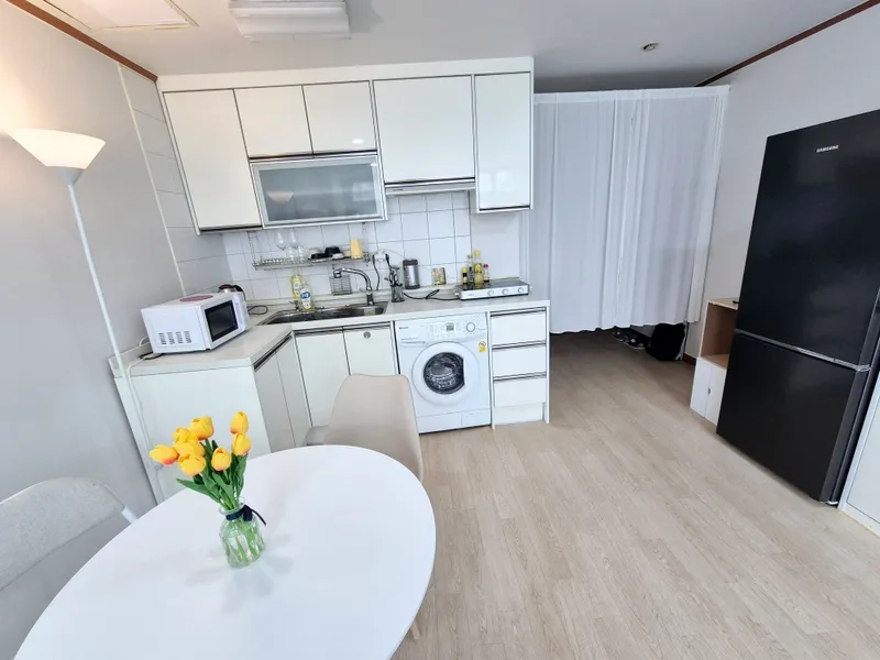house image 4