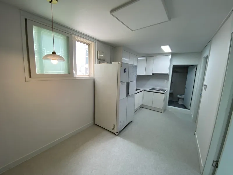 house image 3