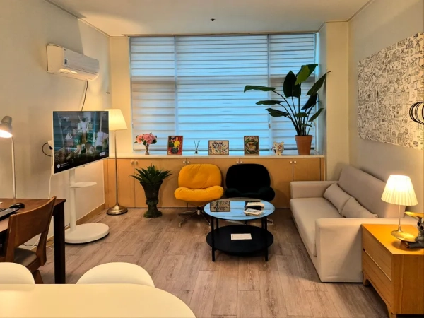 house image 0