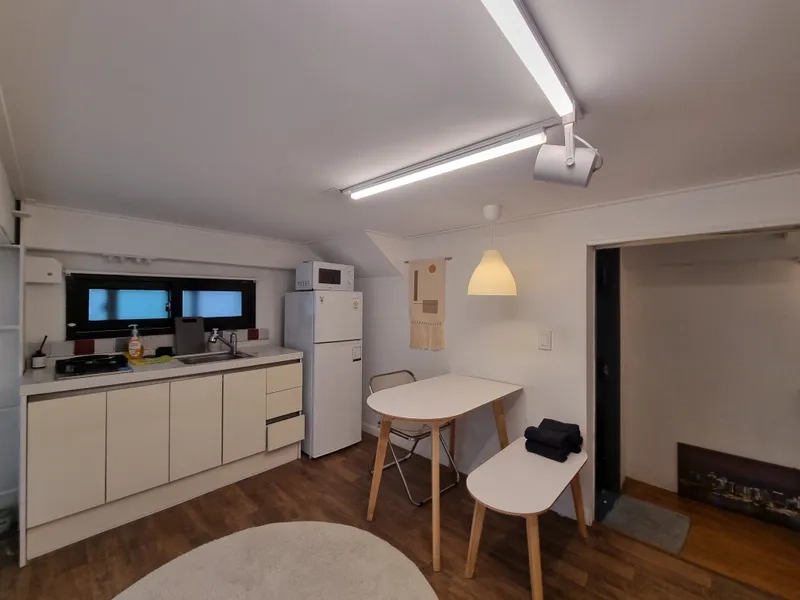 house image 3